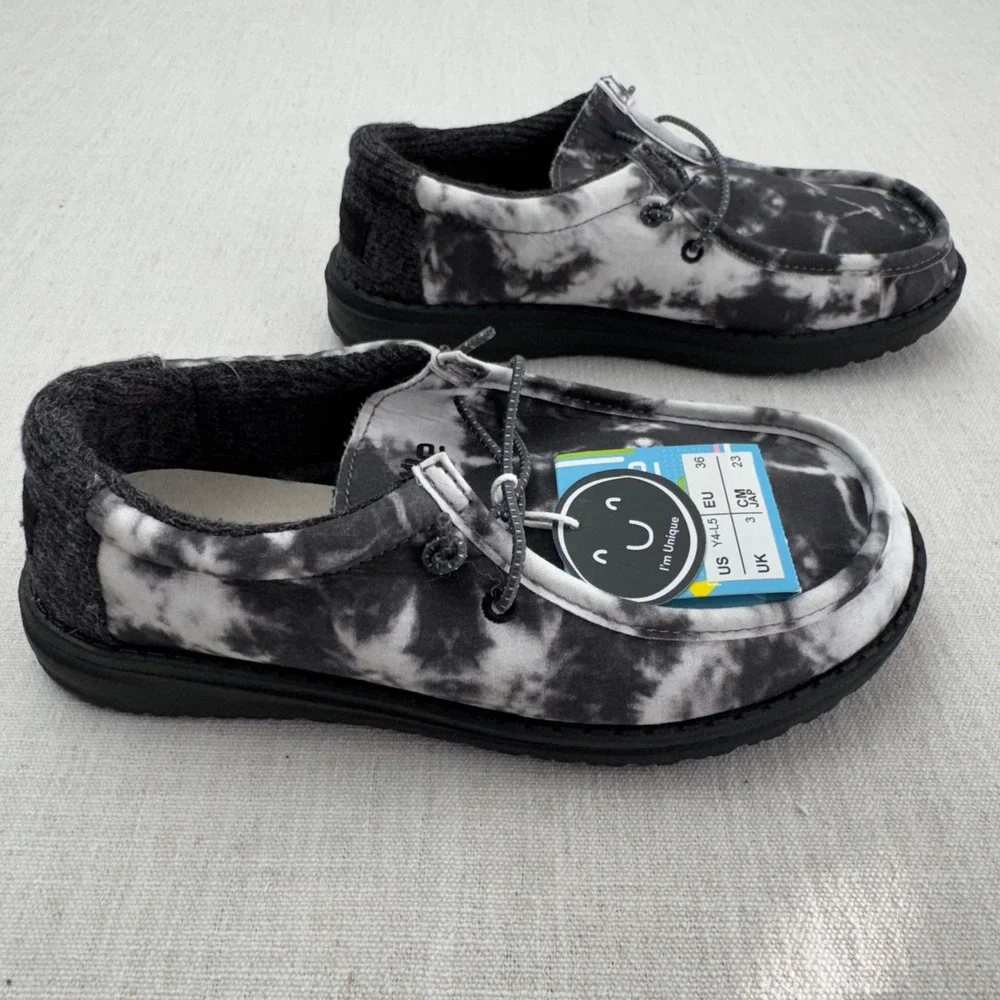 Hey Dude Wally Thunderstruck Tie Dye Black White Youth Loafers Shoes Y4 L5